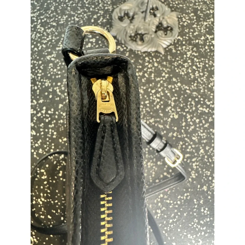 Coach Signature Brown Canvas Crossbody Bag Zip Top Classic Monogram - Picture 15 of 16